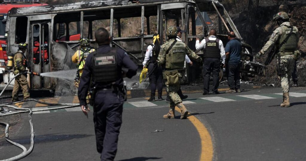 La muerte de “El Mencho”: el golpe que reconfigura el mapa del narcotráfico en México. men 3